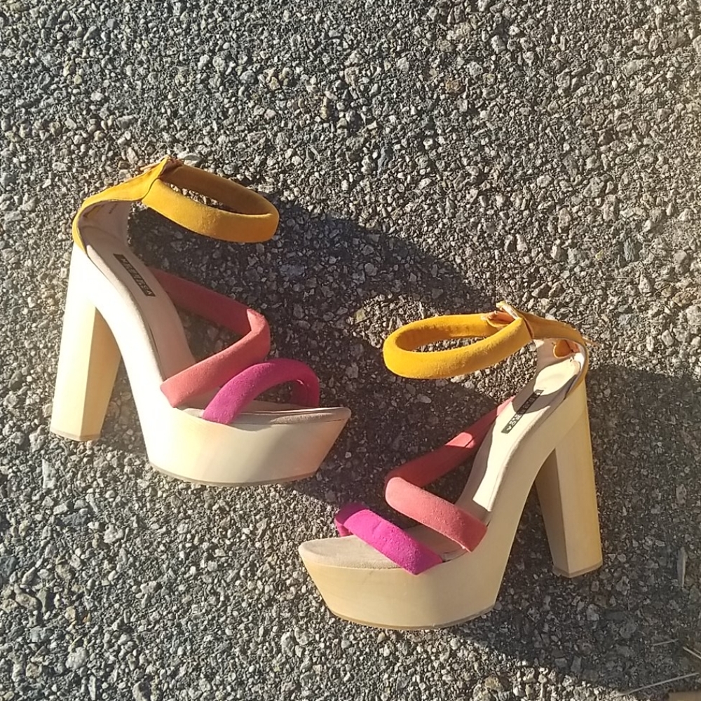 Messeca New York Color Block Platform Heels - image 5